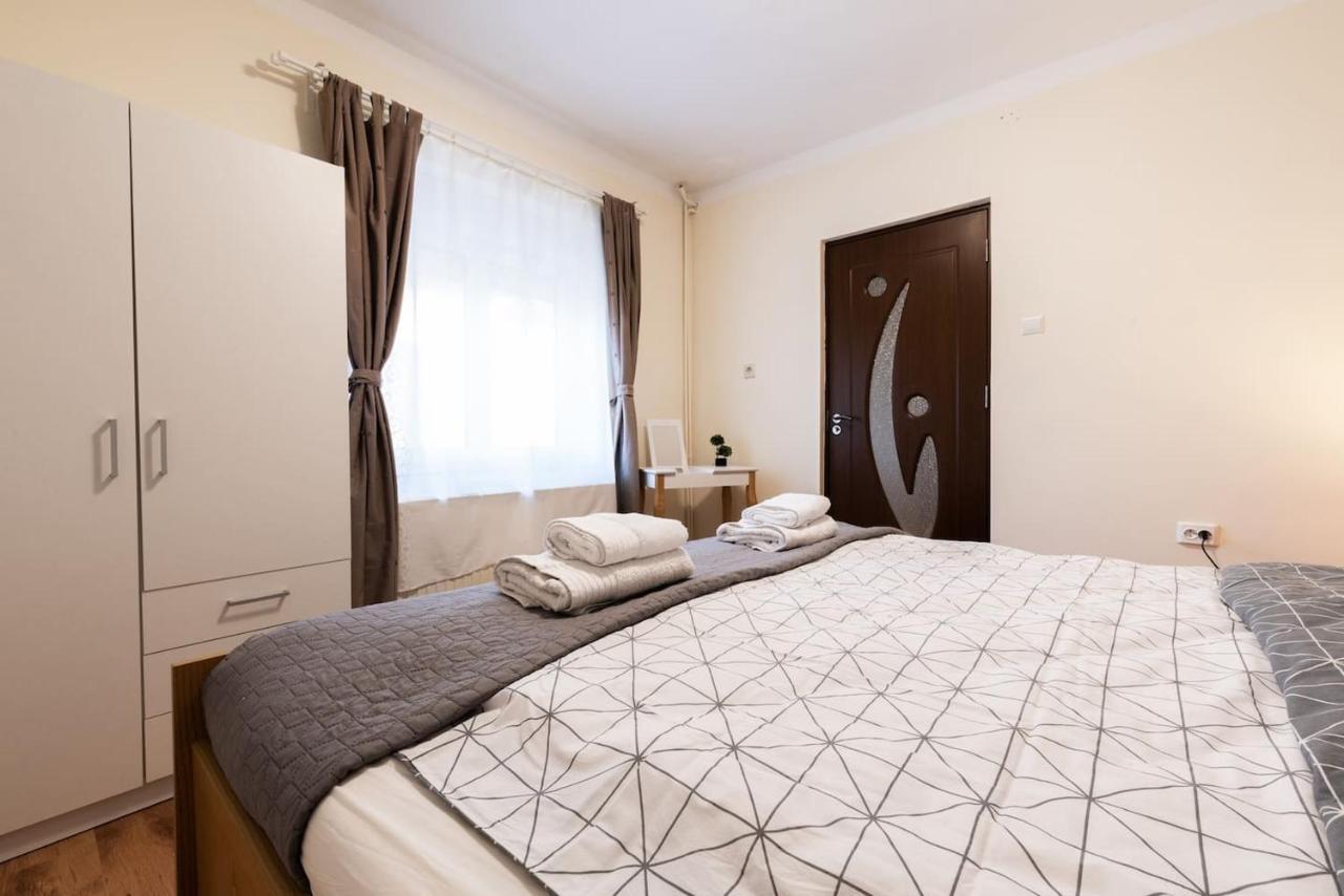 Cozy, Quiet & Family Friendly In Arad Διαμέρισμα Εξωτερικό φωτογραφία